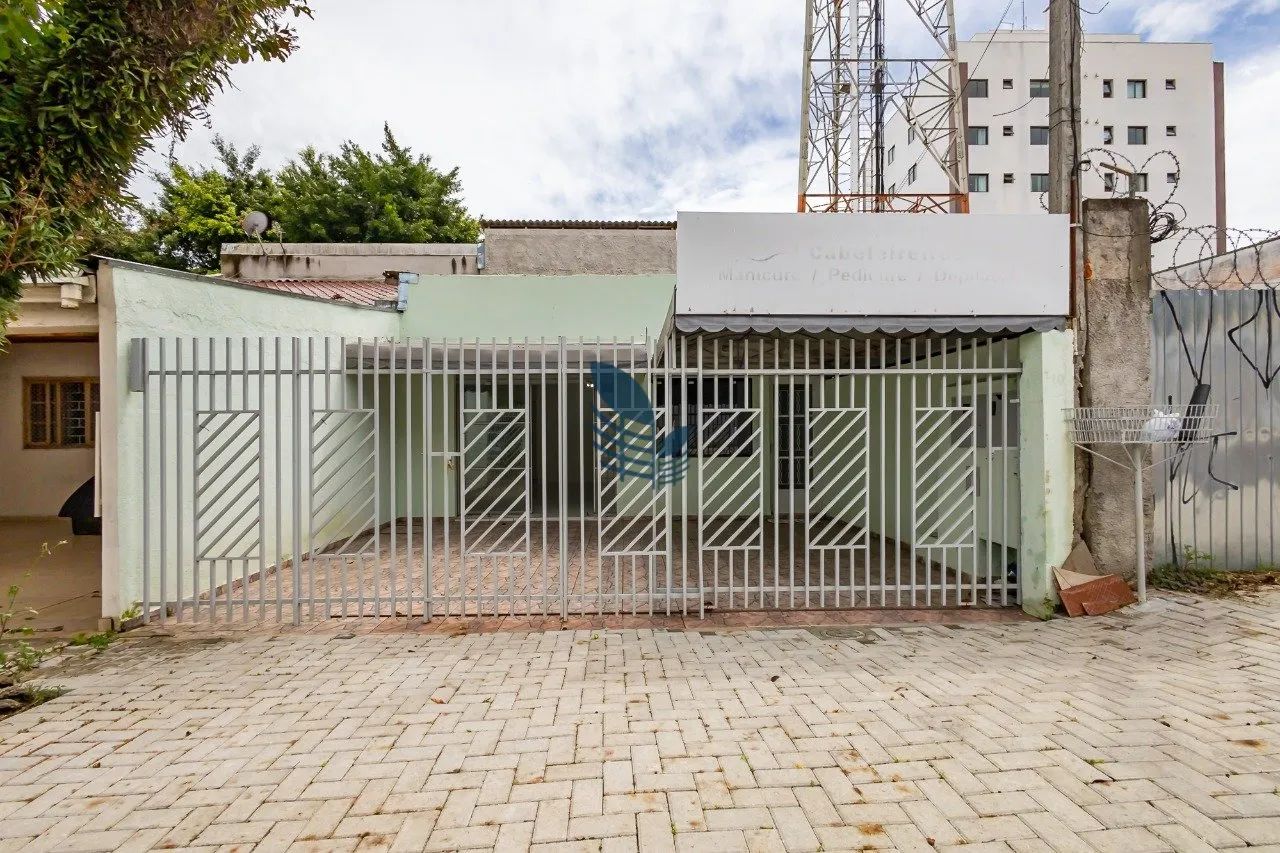 Loja comercial com 2 vagas no Capão da Imbuia