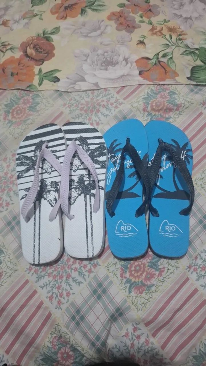 2 pares de chinelos , n - 40.