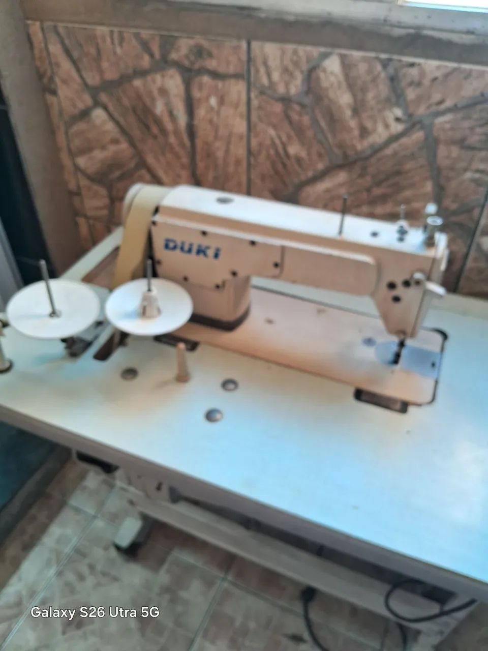 Máquina reta industrial 