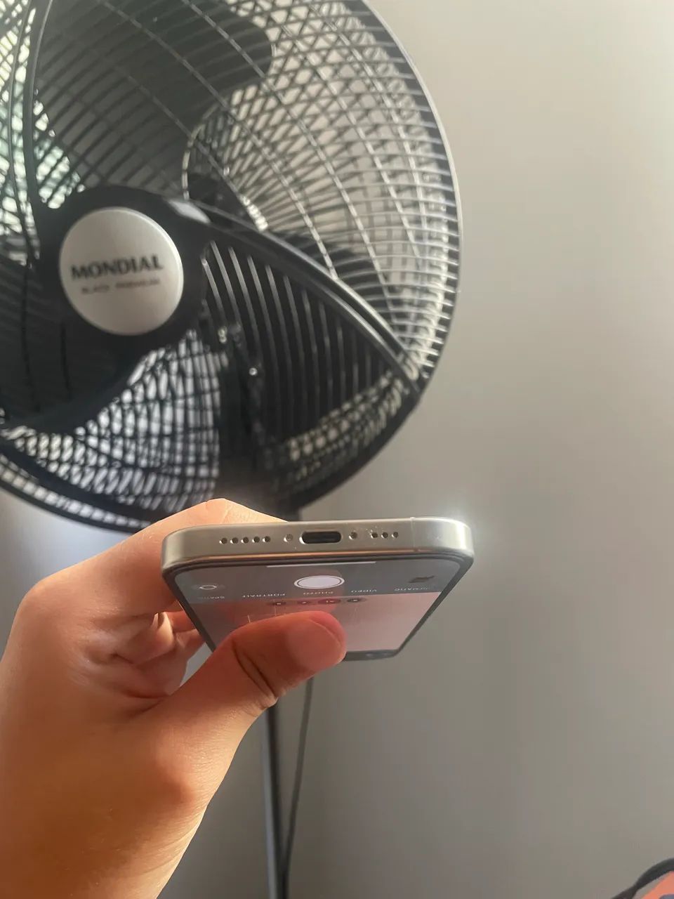 iPhone 16 Pro - Foto 3