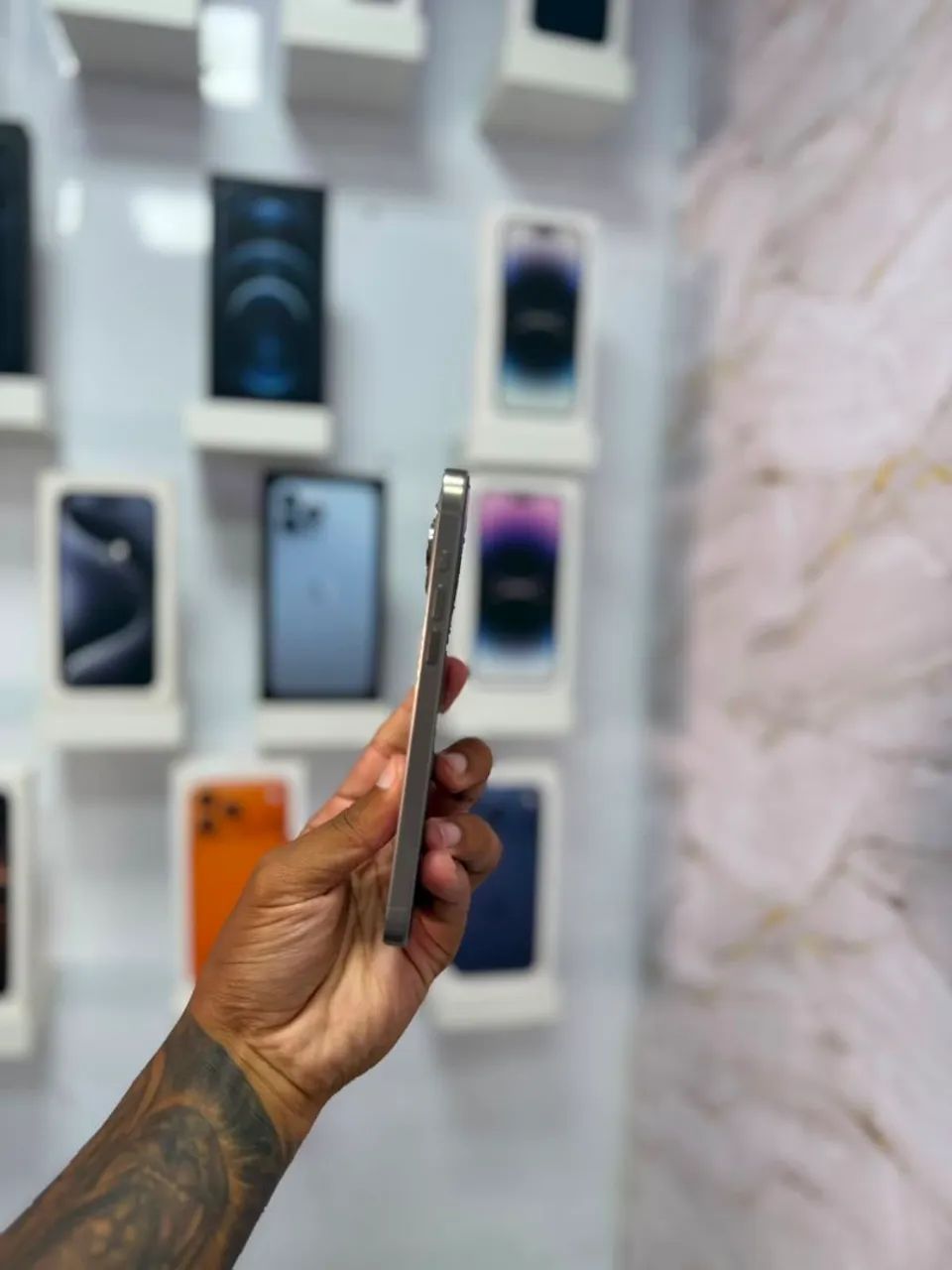 IPHONE 15 PRO MAX 256GB - Foto 2