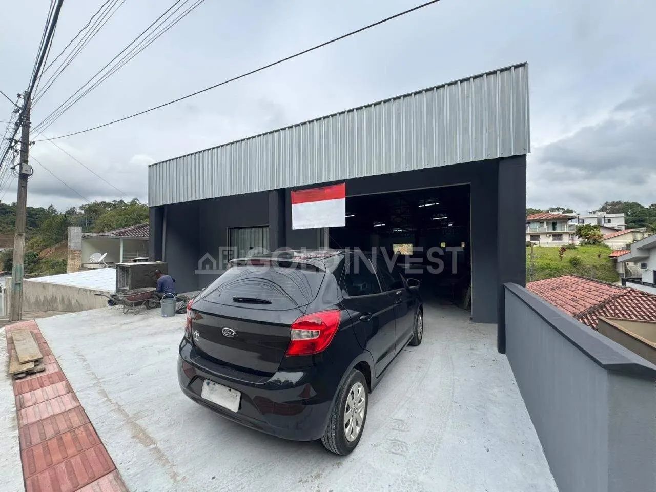 Galpão com 240m² no bairro Souza Cruz!!!