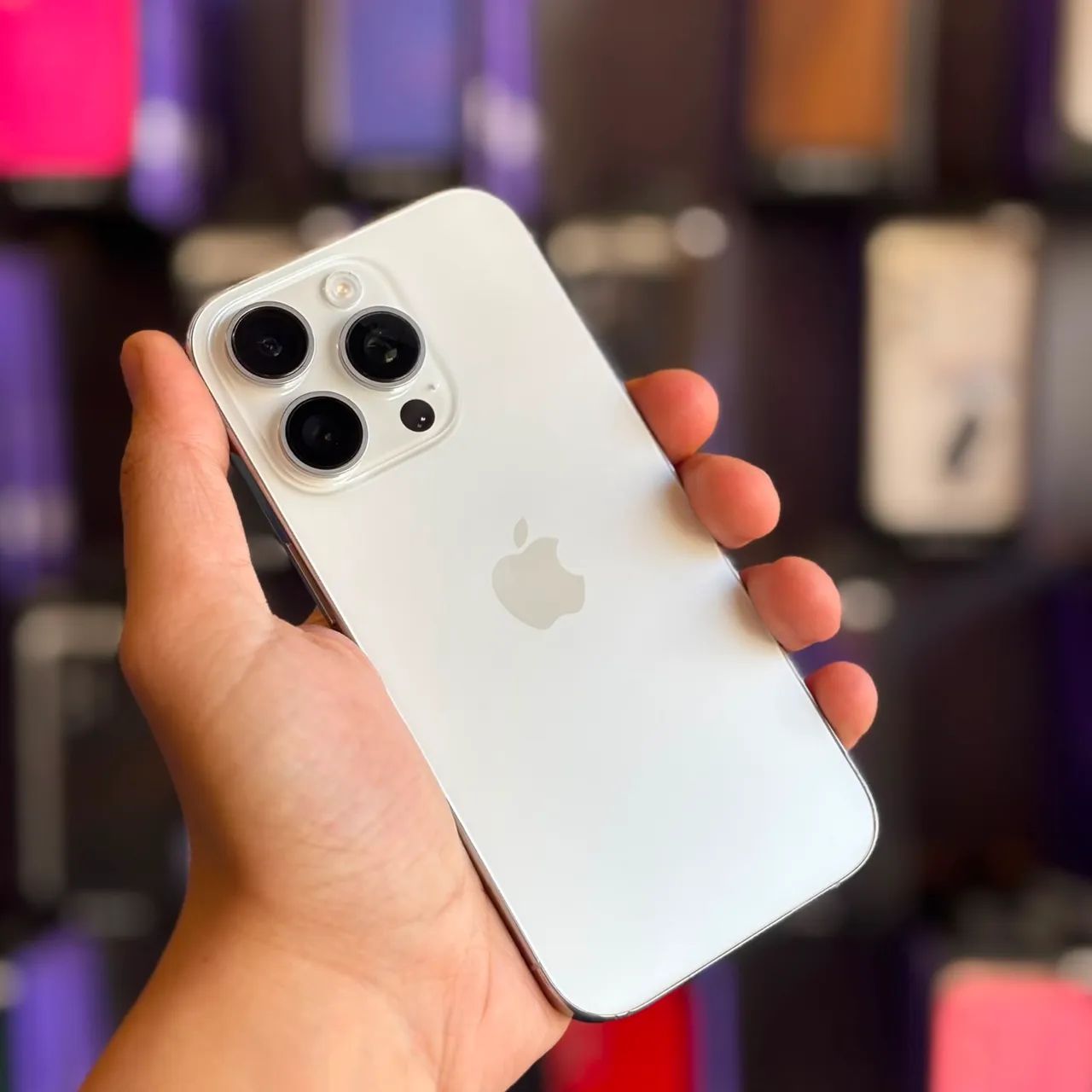 iPhone 16 Pro
