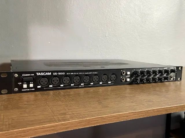 Interface de Áudio TASCAM US 18000 16x08 - Foto 2