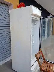 Freezer vertical para gelo, bebidas e sobremesas - Foto 2