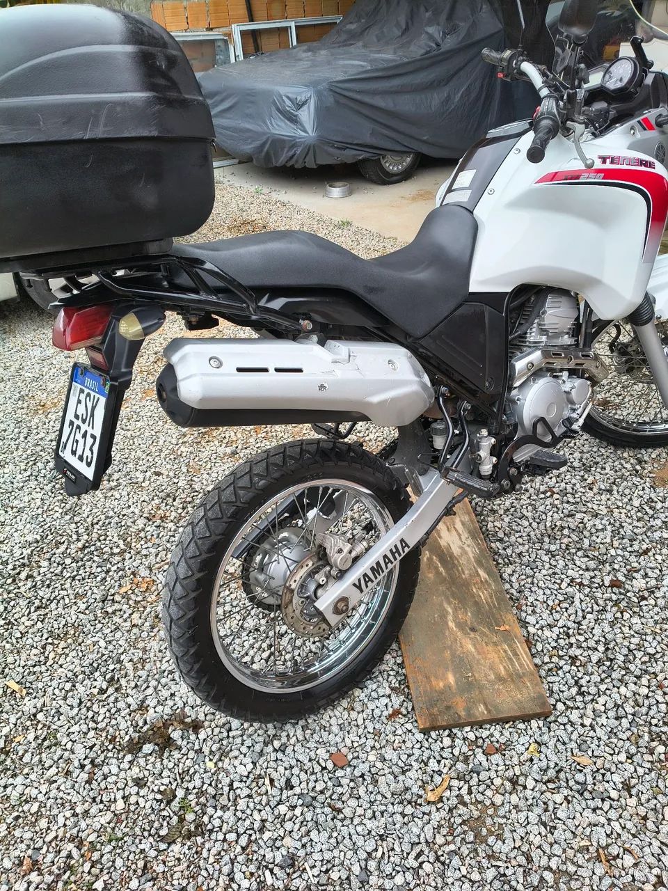 Moto Ténéré 250 - Foto 4