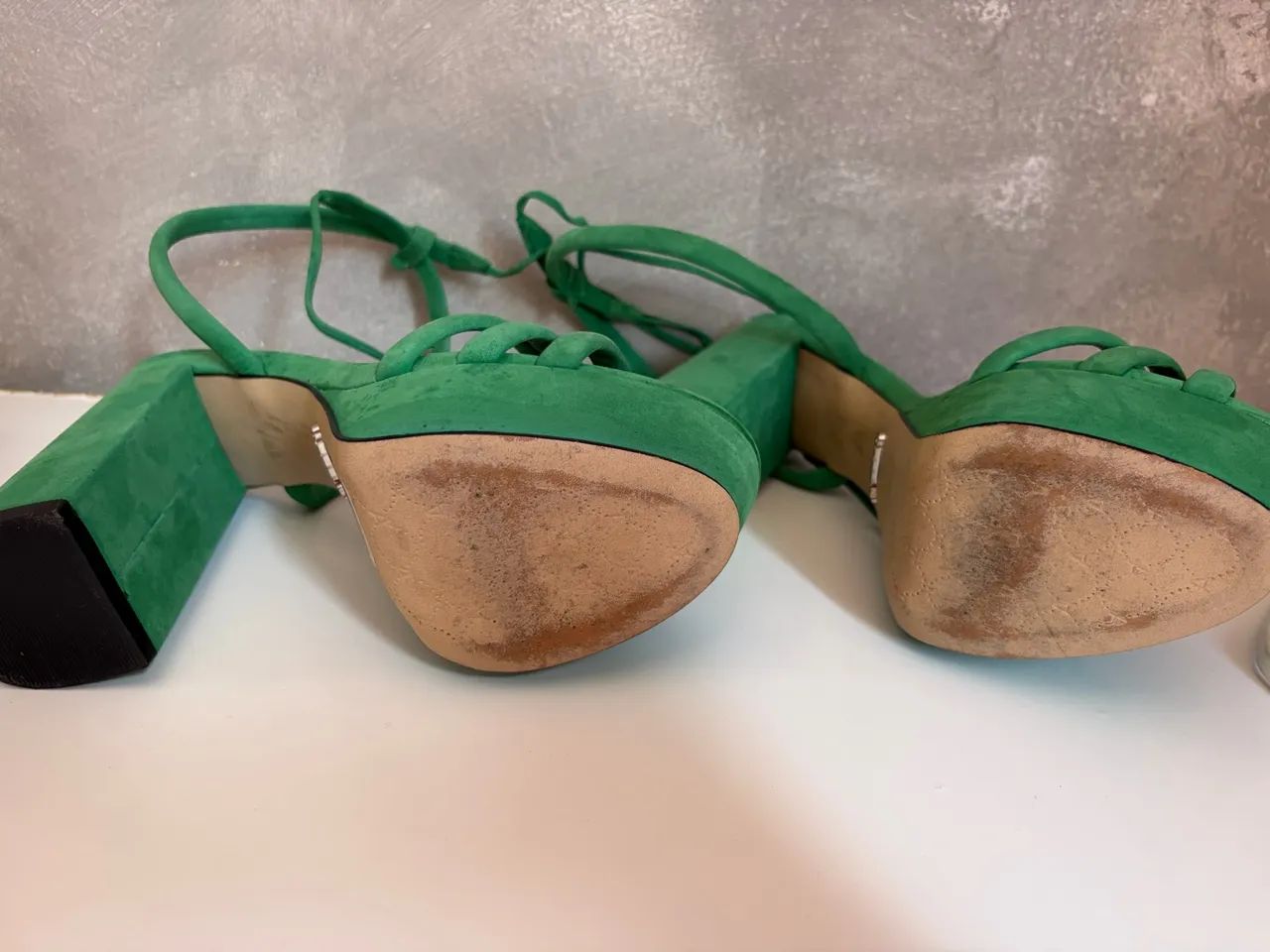 Sandália verde Arezzo - Foto 4