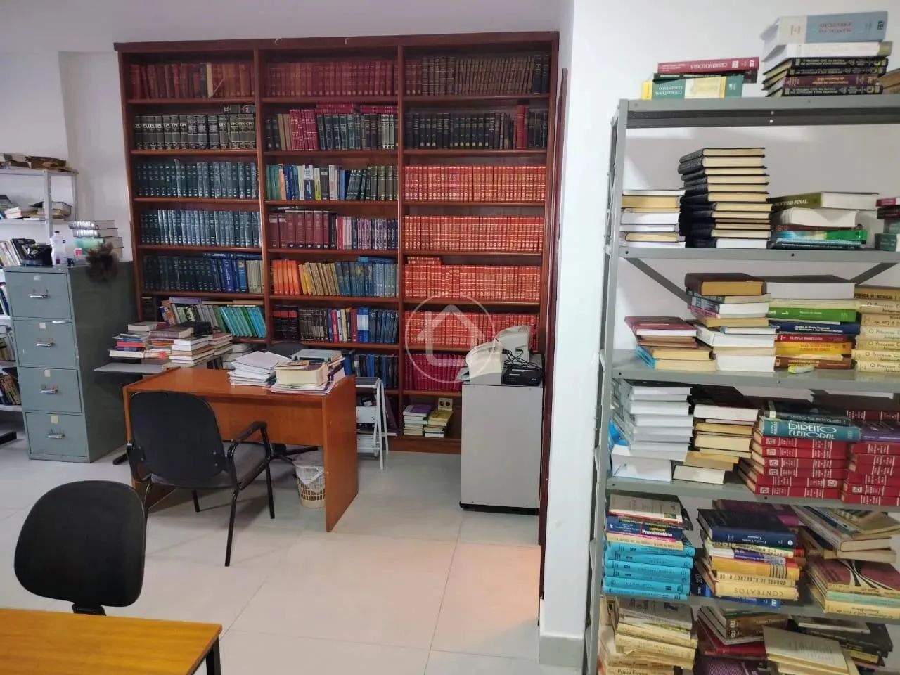 SALA COMERCIAL 39 M2 - BANHEIRO E COPA - Foto 4