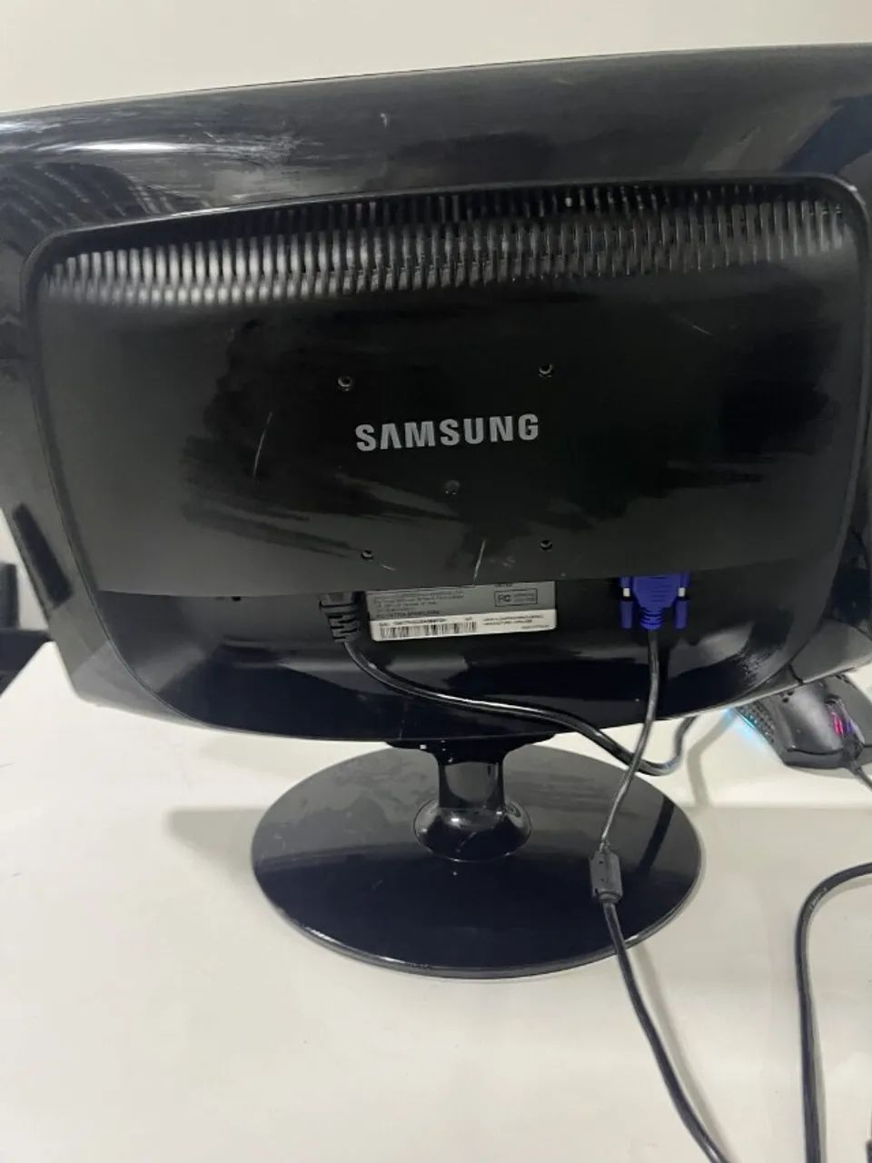 Monitor Samsung 733NW 17" (com base) - Foto 2