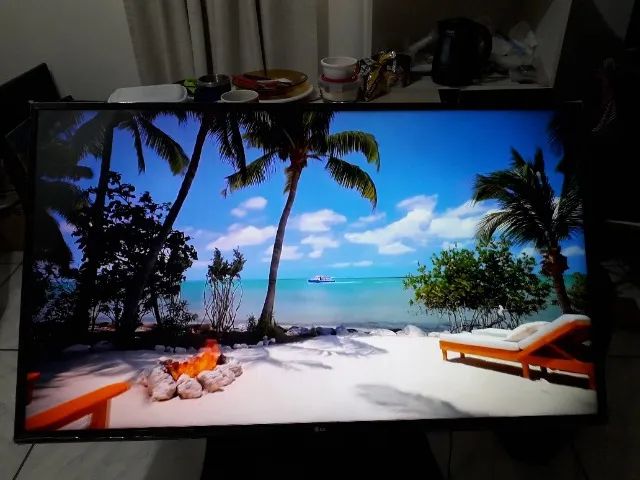 SMART TV LG 43"POLEGADAS FULL UHD HDR WEB O.S THINQ AI tv de 2024 - Foto 3