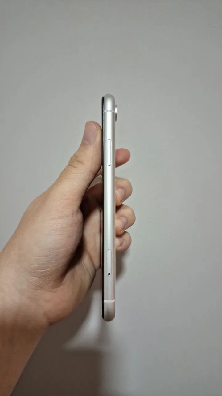 IPHONE XR  - Foto 3