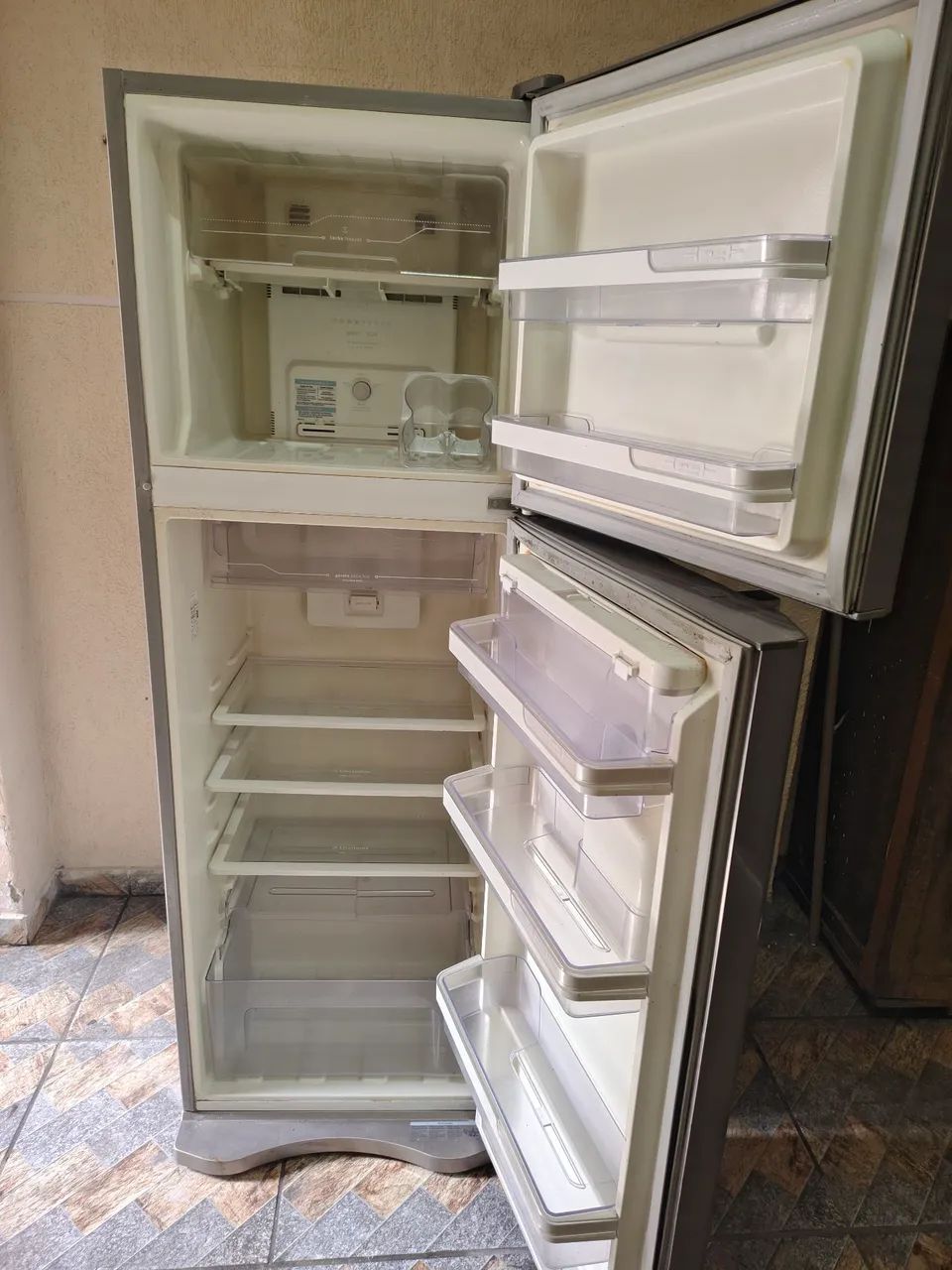 Geladeira Eletrolux  - Foto 2