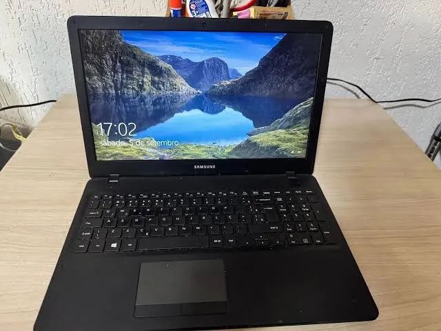 Notebook Samsung funcionando perfeitamente 