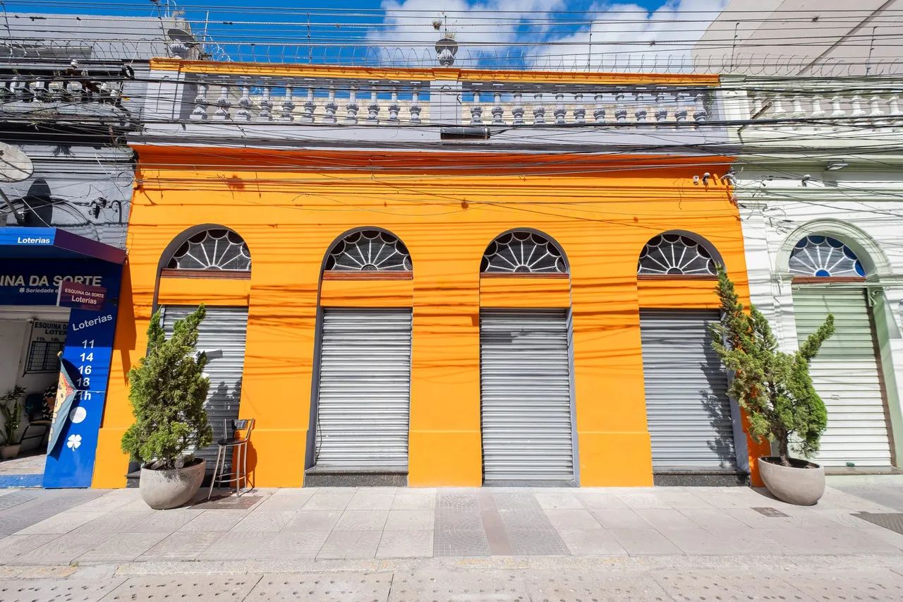 Prédio Comercial para Locação no Calçadão de Pelotas  468 m² com Máxima Visibilidade e Alt