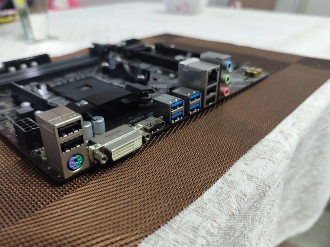 Placa mãe gigabyte b450m DS3H V2 - Foto 2