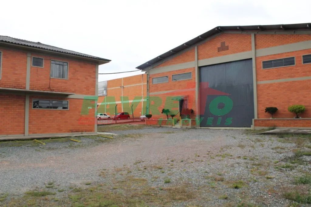 BARRACÃO LOCAÇÃO - CIC - Foto 2