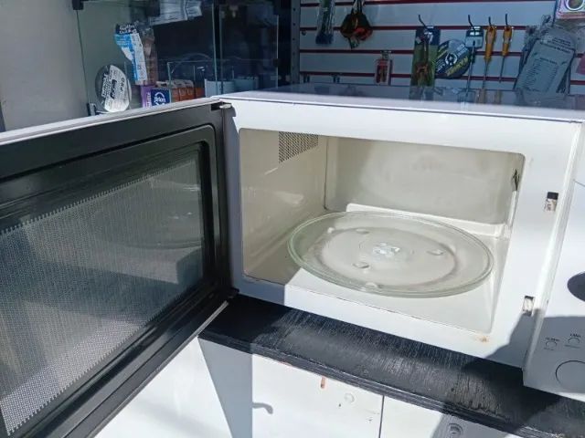 Forno Micro-ondas Eletrolux - Foto 3
