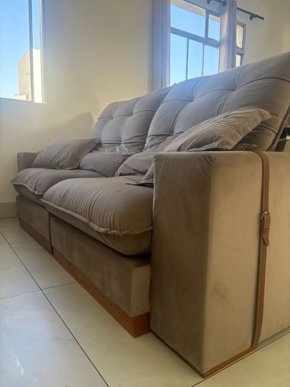 Sofá retratil 2,30m - Foto 4