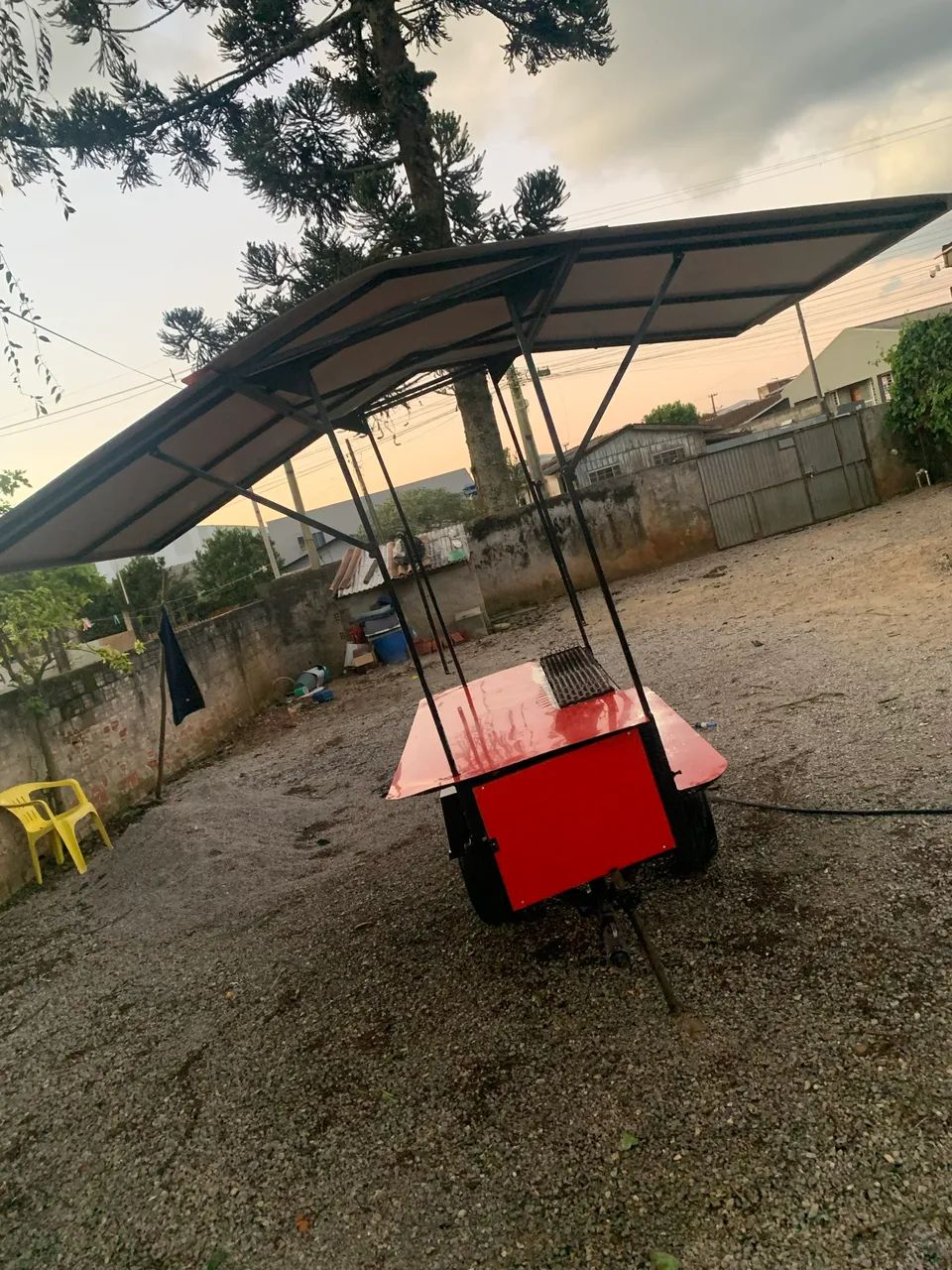 Carretinha adaptada para espetinho 