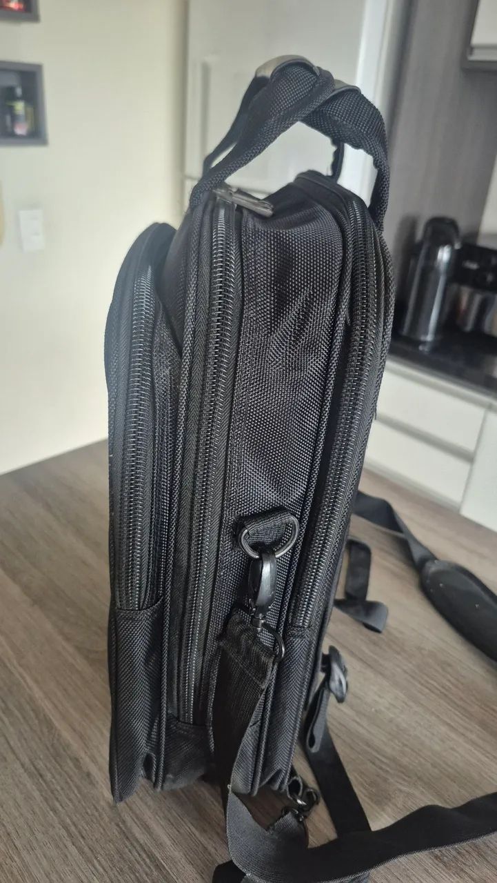 Mochila Notebook preta em lona - Foto 2