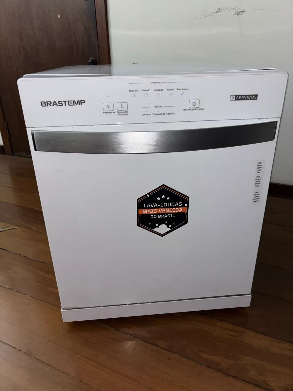Lava-Louças Brastemp 8 Serviços INOX Nova - Nunca Usada