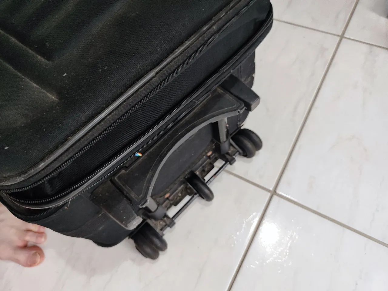 Mala de viagem de 30 quilos  - Foto 4