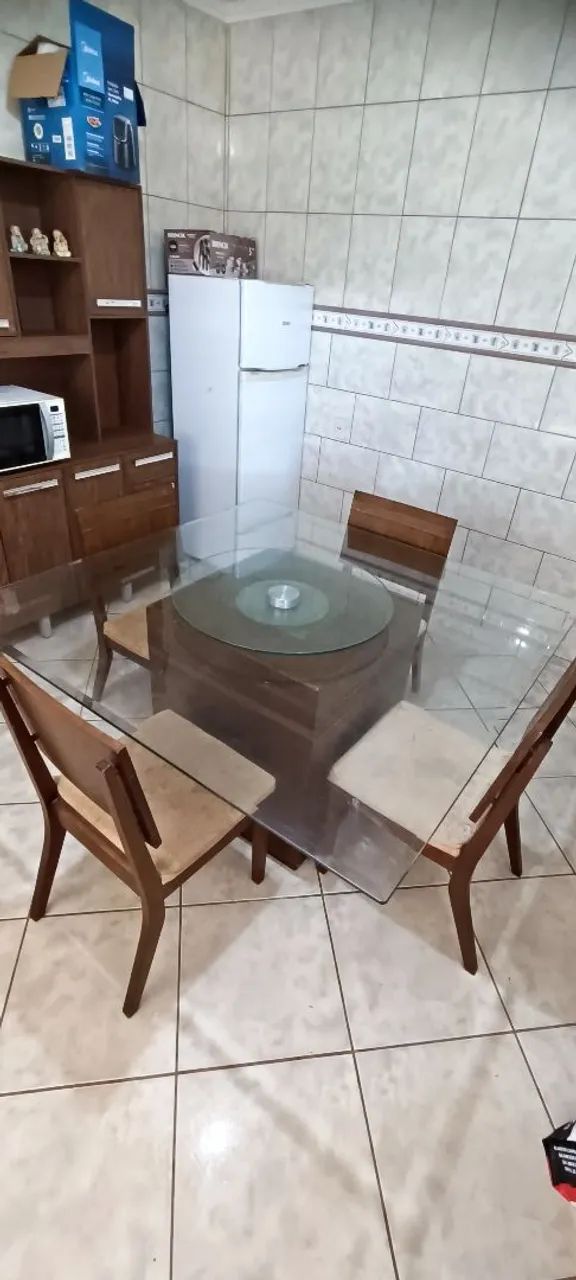 Mesa de jantar com 8 cadeiras  - Foto 2