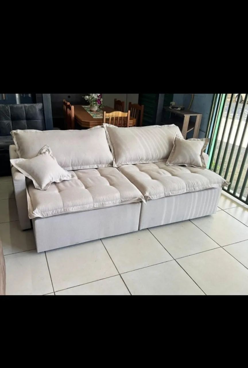 Sofá 1.80cm Retrátil vira Cama