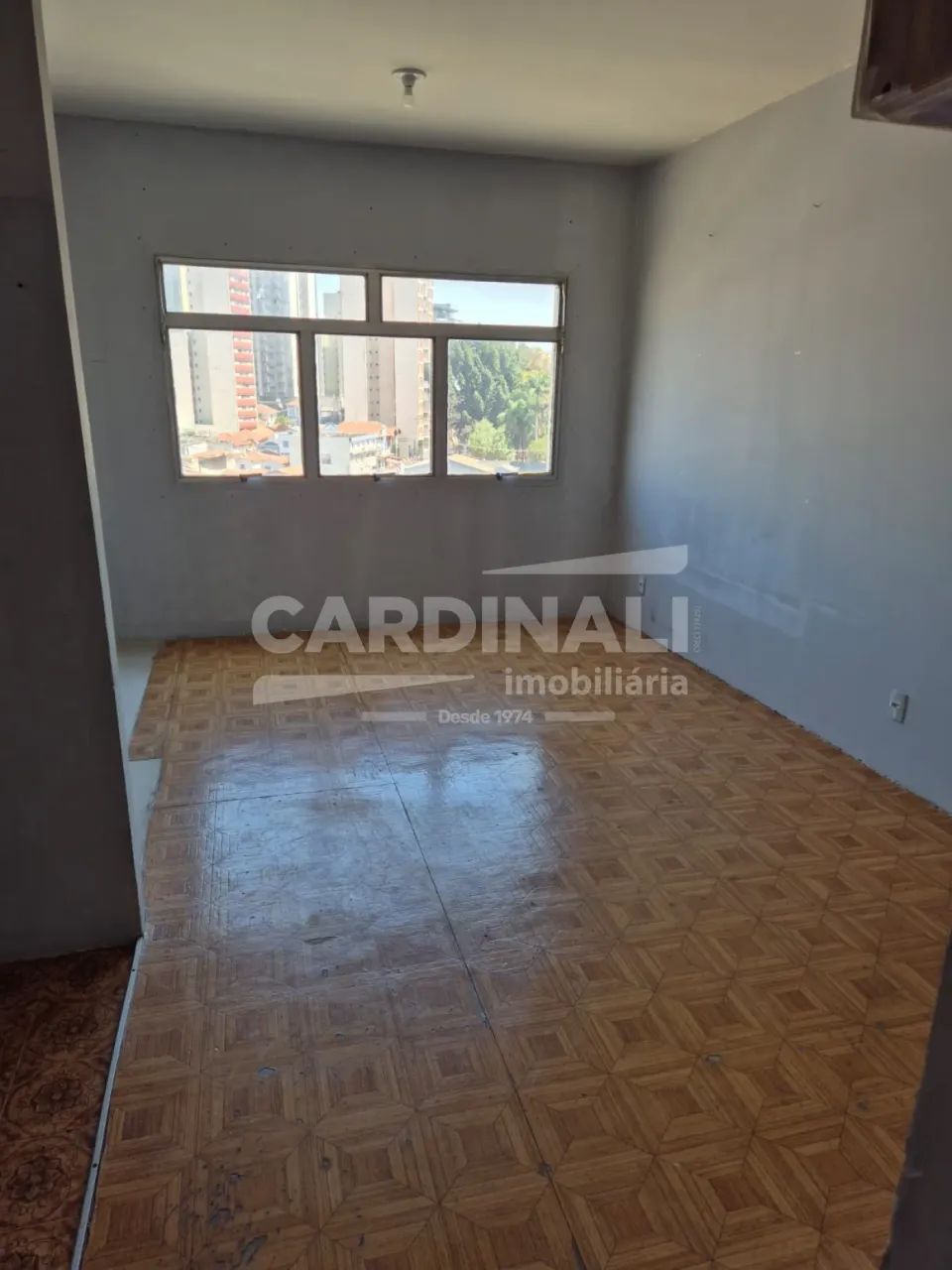 Kitnet à venda no Centro de Campinas no Edifício Cristina. - Foto 2