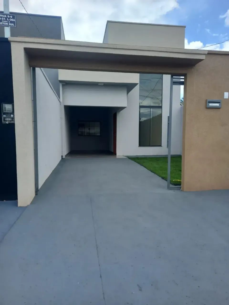 Vendo Casa 3 quartos com 1 suíte na região sul de Nerópolis - Foto 2