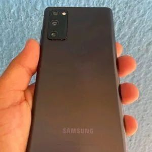 Samsung S20FE 6gb RAM 