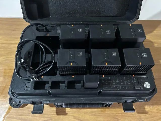 Drone DJI Matrice 350 RTK - R$ 50.000,00 - com 6 baterias - Foto 4