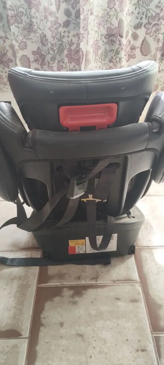 Cadeirinha de bebê pra carro 