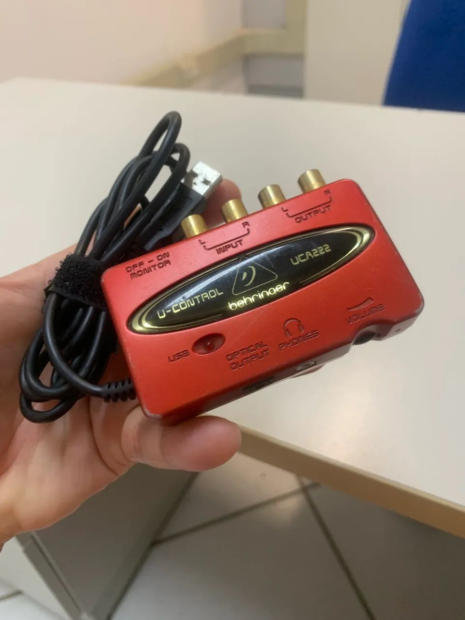 Interface UCA222 Behinger