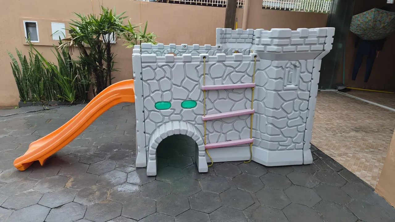 Parque infantil Castelo Xalingo usado - Foto 2