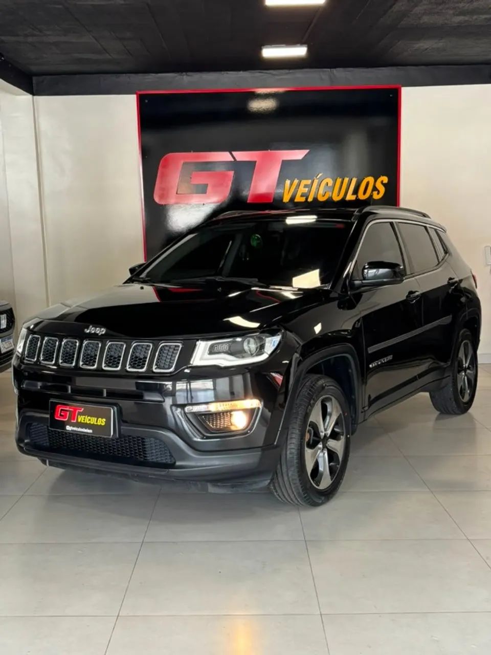 Jeep Compass Longitude 2.0 4X2 Flex 16V Aut. 2017 - Foto 2