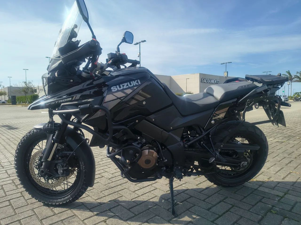 Vendo Suzuki V-stron DL 1050xt - Foto 3