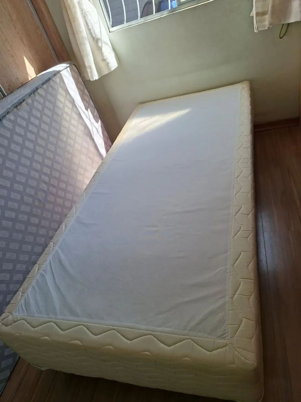 Colchão + Box ORTHOCRIN usado em bom estado - Foto 3