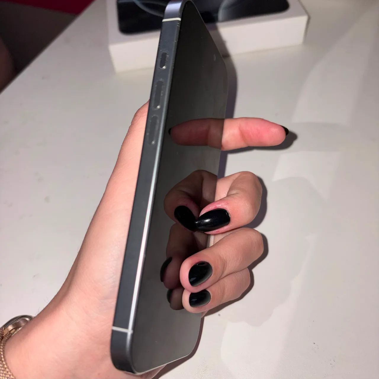 iphone 16 pro 128GB - Foto 4