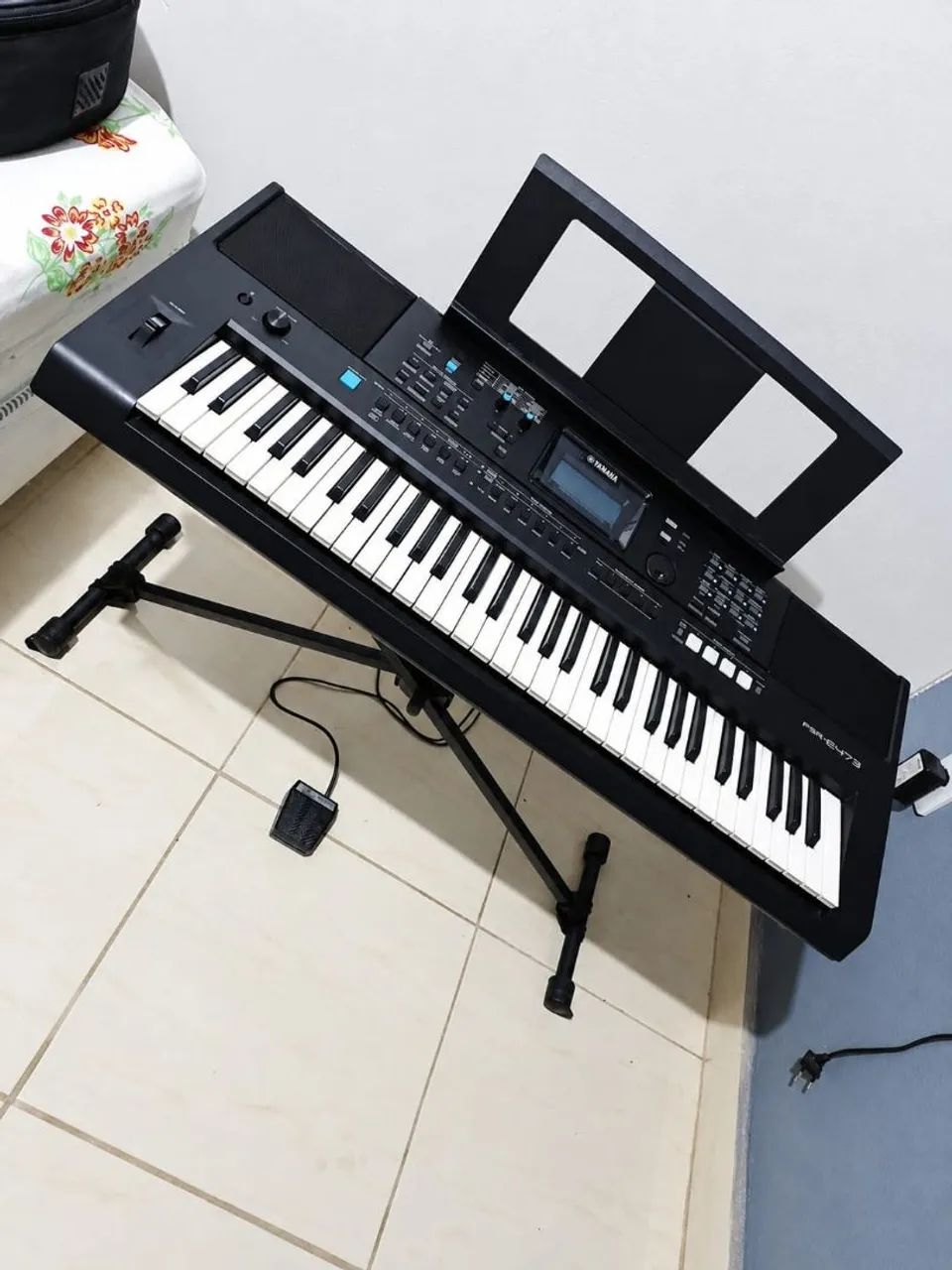 Teclado Yamaha PSR E-473
