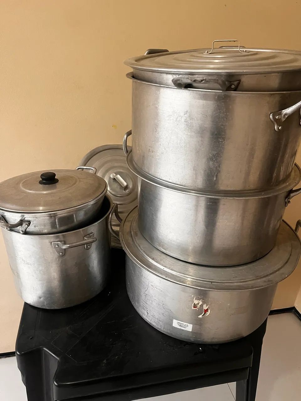6 panelas  de cozinha