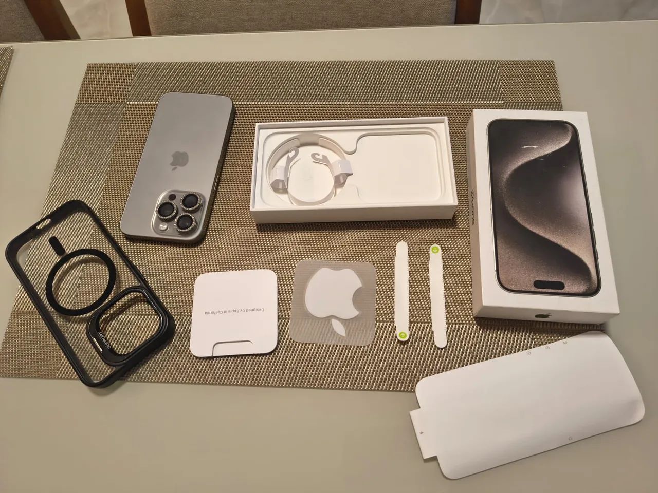 IPhone 15 Pro super novo  - Foto 2