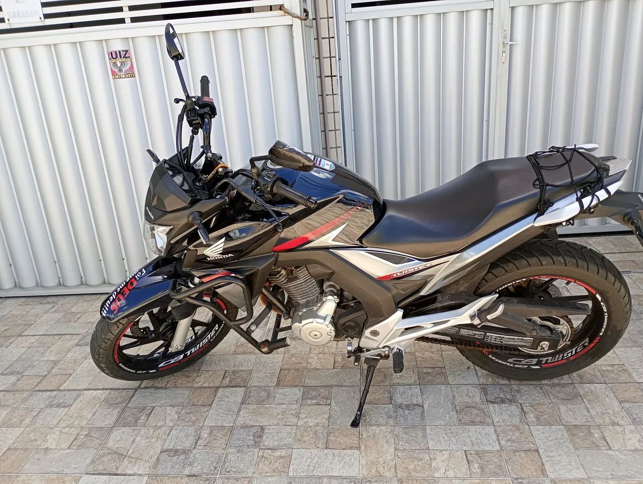 CB Twister 