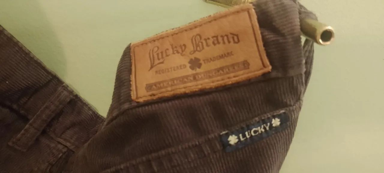 Calça de Veludo Lucky Brand. Original num 48 - Foto 4