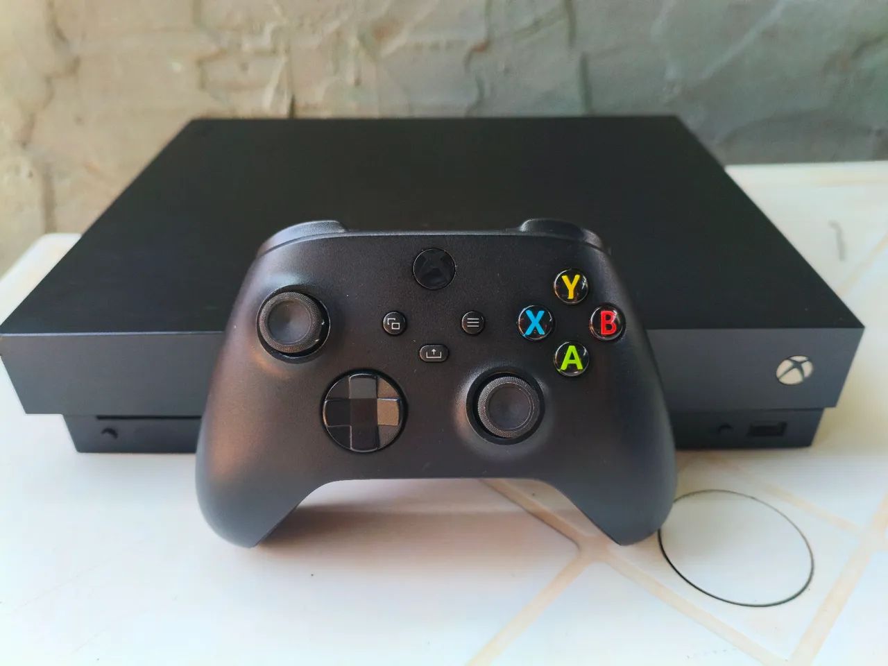 Xbox one X 1Tb  - Foto 2