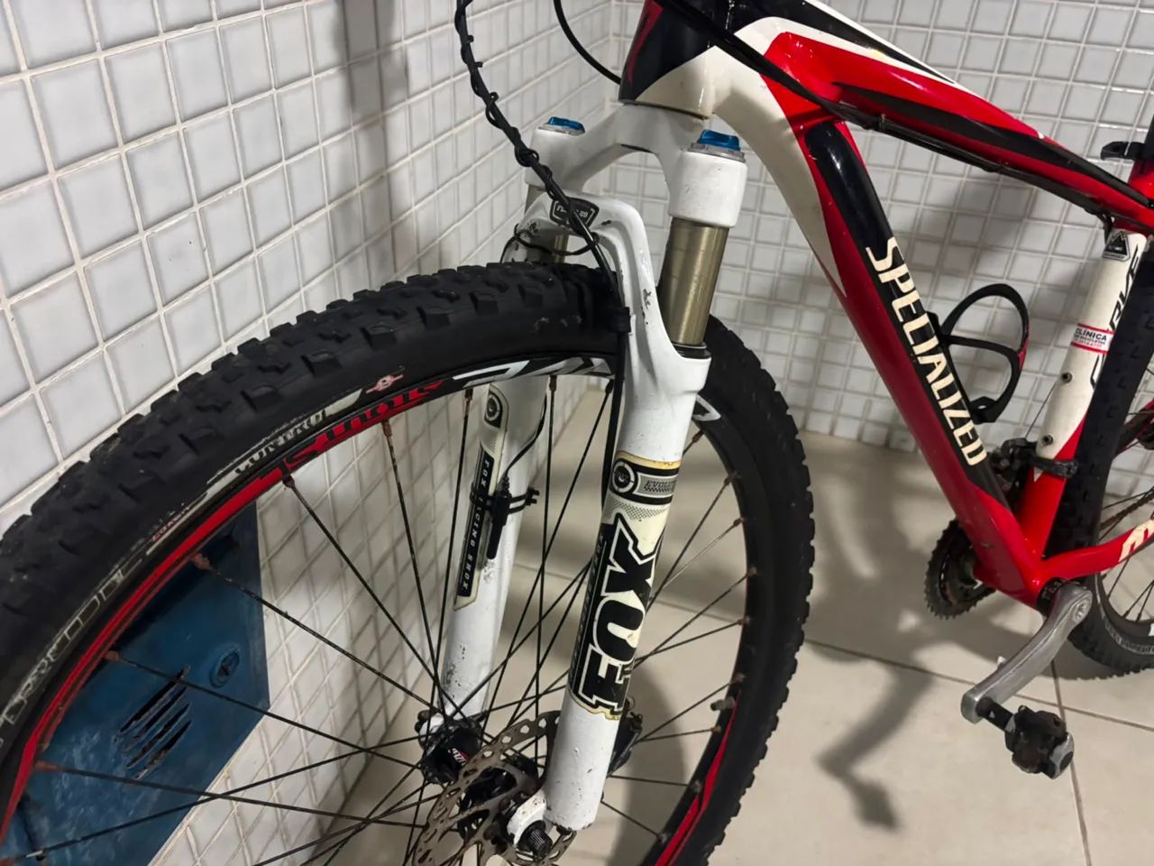 Bike Specialized M4 aro 29 e peça - Foto 3