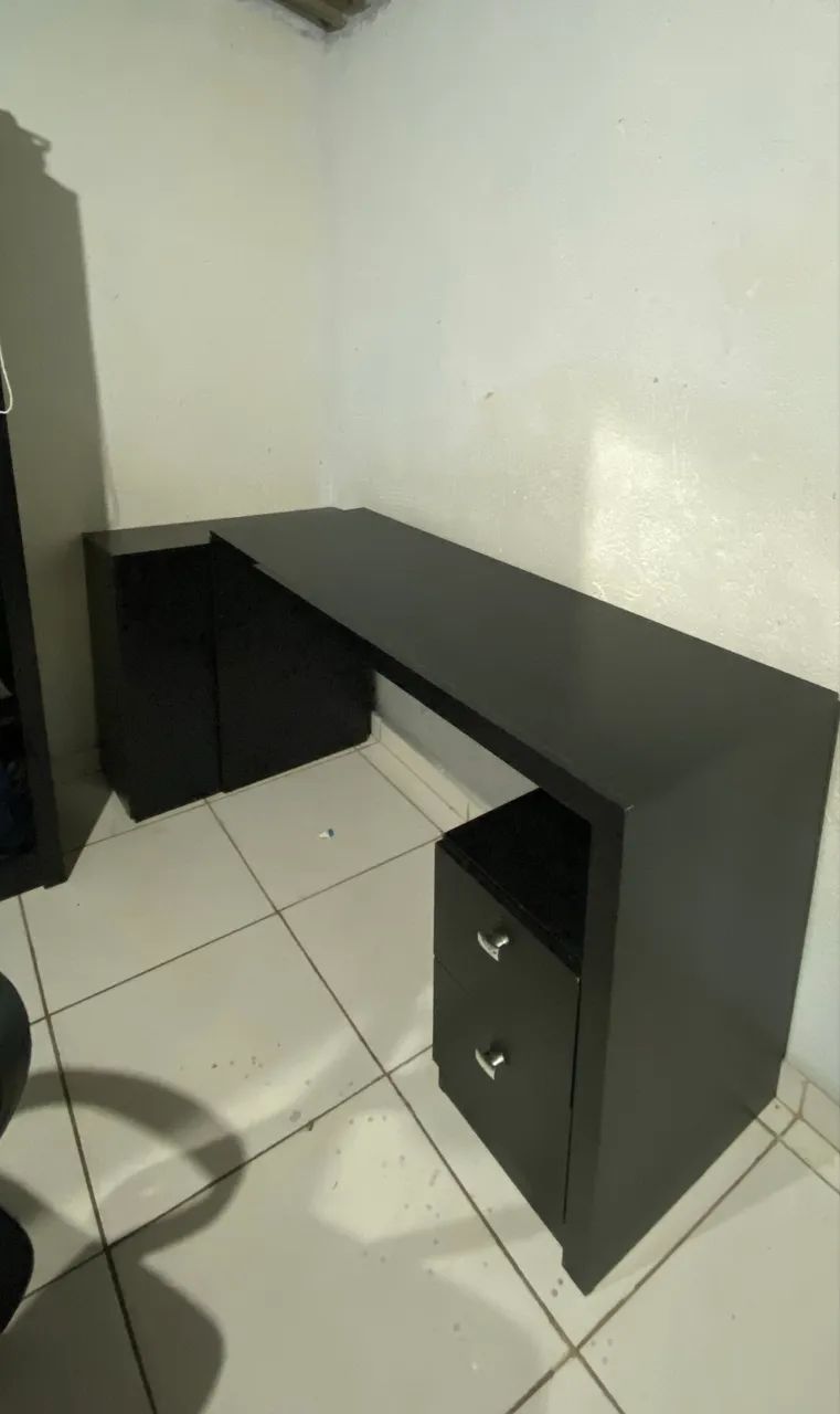 Escrivaninha + cadeira  - Foto 2