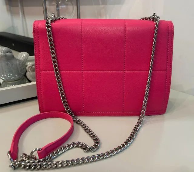 Linda bolsa rosa - Arezzo - Couro Legítimo. Estado de nova! - Foto 3