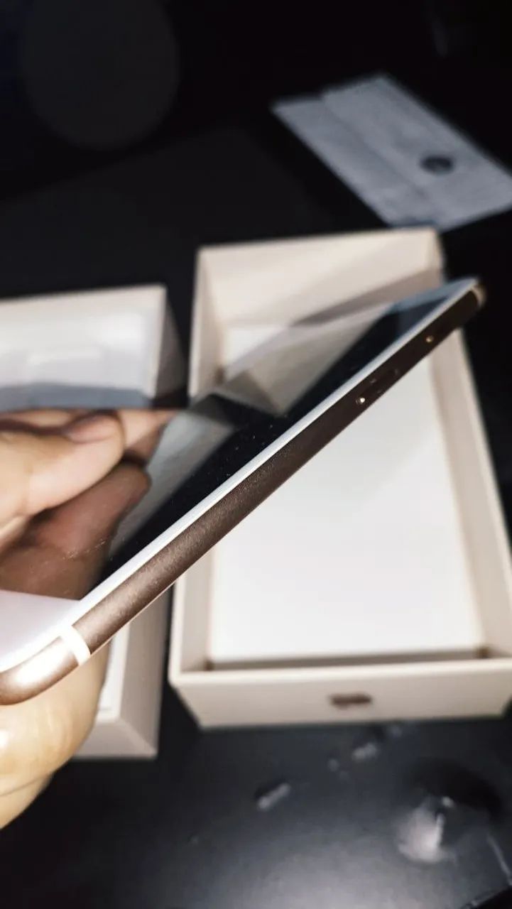 IPHONE 8 PLUS 64GB - Foto 4