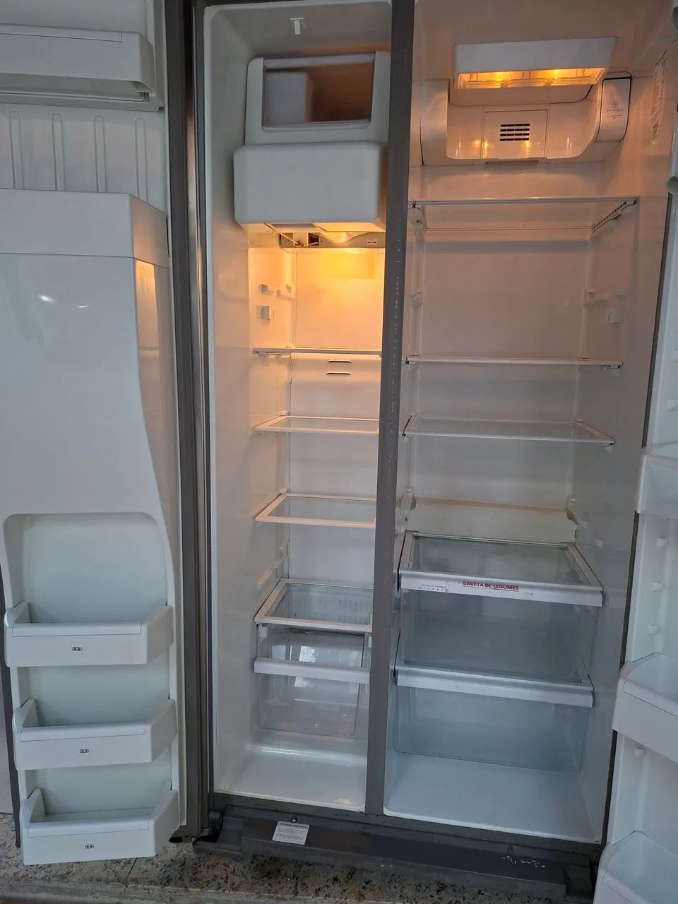 Vendo geladeira funcionando perfeitamente  - Foto 5